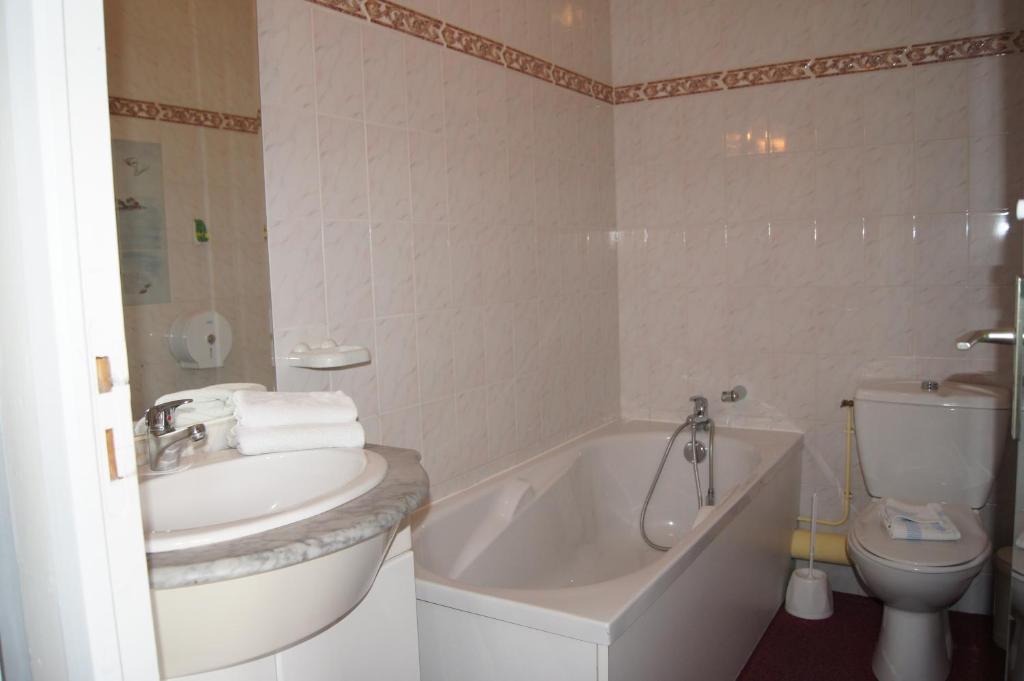 Aux Trois Jean Otel Le Crotoy Oda fotoğraf